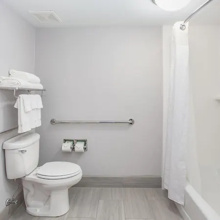 Holiday Inn Hotel & Suites Tallahassee Conference Center North By Ihg