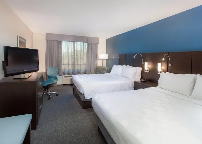 & Conference Center North By Ihg Hotel