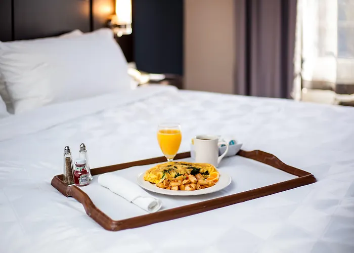 Hotel & Conference Center North By Ihg Tallahassee