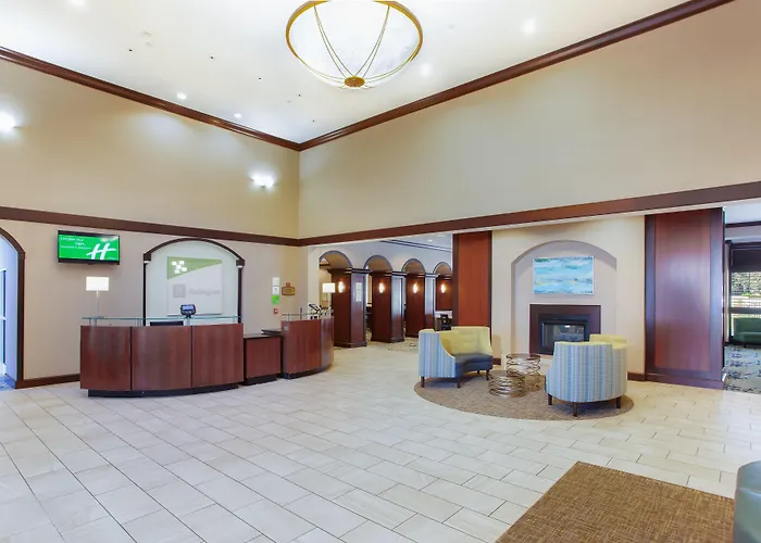 & Conference Center North By Ihg