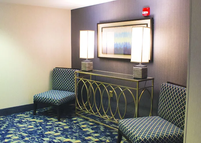 & Conference Center North By Ihg Hotel Tallahassee