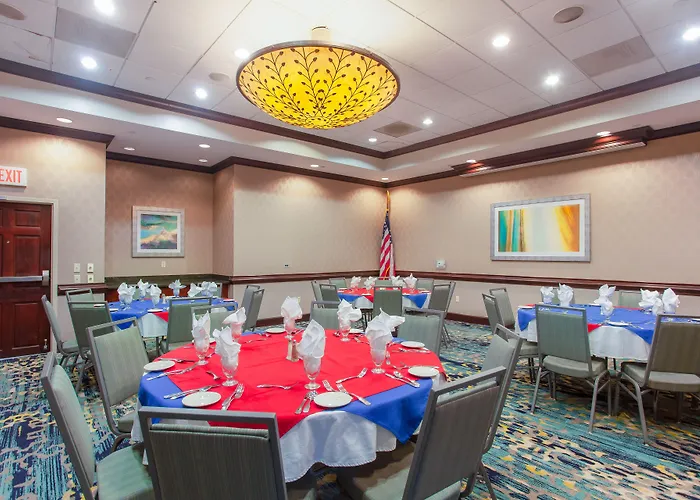 & Conference Center North By Ihg Hotel Tallahassee