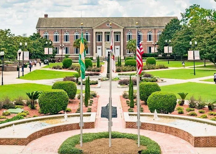 Hotel & Conference Center North By Ihg Tallahassee